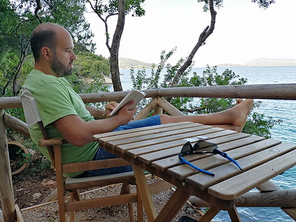 How to Find your Passion and Purpose in Life. Even if you've found your passion... that doesn't mean you'll always be happy!